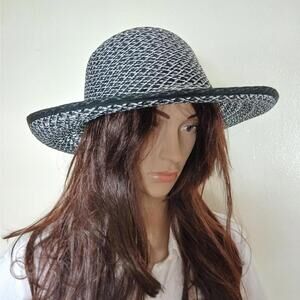 Black and white boho woven sun hat‎